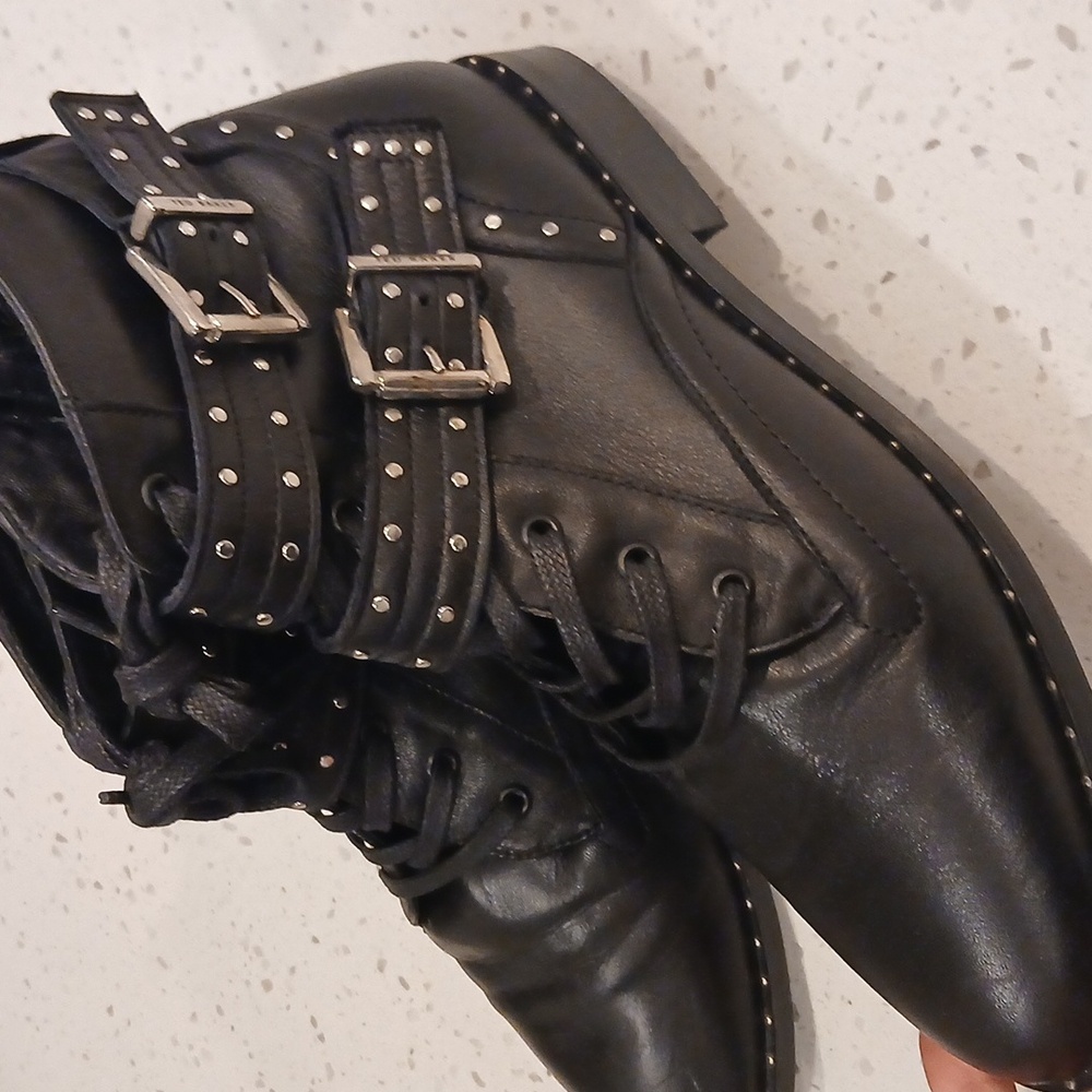Ted Baker Women Kelanaa Studded Leather Boots Black Size 9.5 - Picture 5 of 11